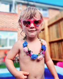 Portrait of girl wearing sunglasses