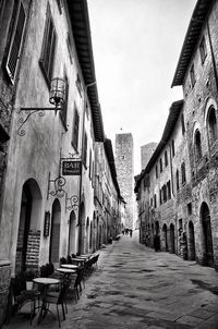 Narrow alley in city