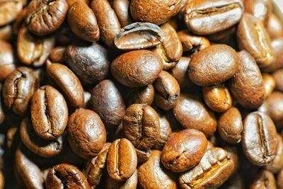 Full frame shot of roasted coffee beans