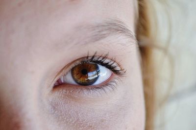 Close-up portrait of woman eye