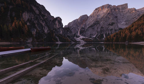 Reflection of mountains in lake against sky