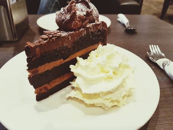 Close-up of cake in plate on table