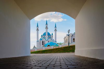 View of mosque against sky
