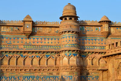 Gwalior fort against clear sky