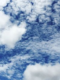 Low angle view of cloudy sky