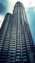 Low angle view of skyscraper against sky