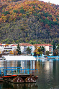 Reflection of trees in lake during autumn