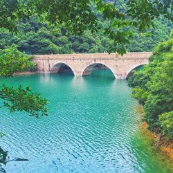 Arch bridge at tai tam reservoirs