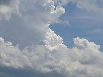 Low angle view of cloudy sky