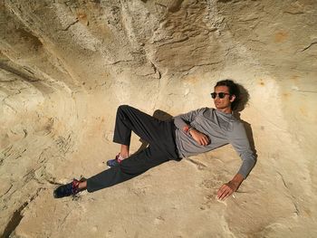 Portrait of young man with sunglasses