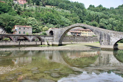 Ponte del diavolo over river with low tide