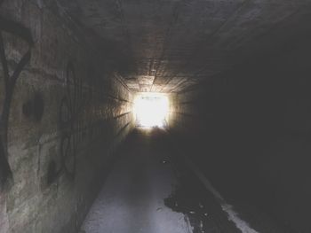 Illuminated tunnel