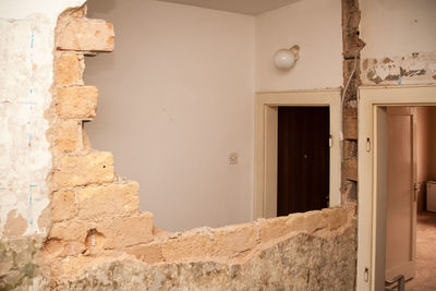 Flat renovation, demolition of the partition wall to create a single larger room