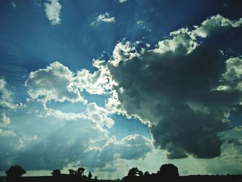 Low angle view of cloudy sky