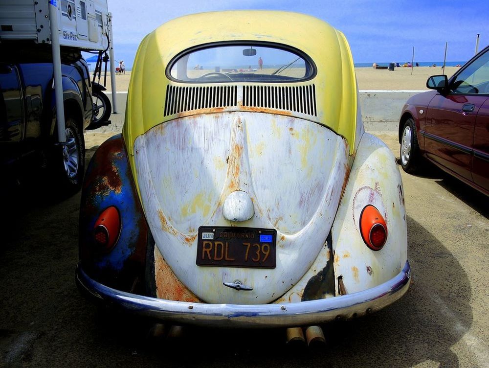 CLOSE-UP OF ABANDONED TRUCK