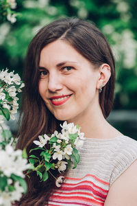 Portrait of a smiling young woman