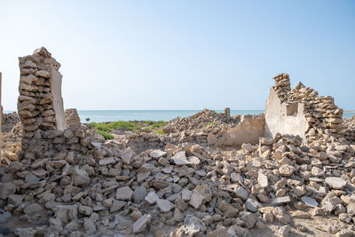 An abandoned fishing village located in al jumail, ruwais north of doha, qatar.