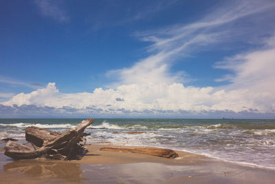 Scenic view of sea against sky