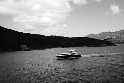 Boats sailing in sea