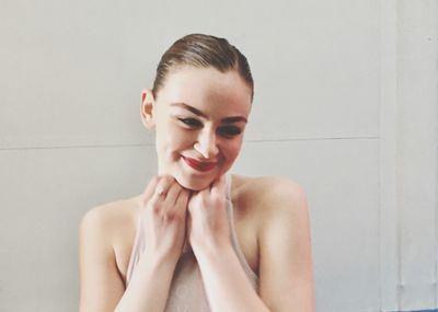 Portrait of a smiling young woman