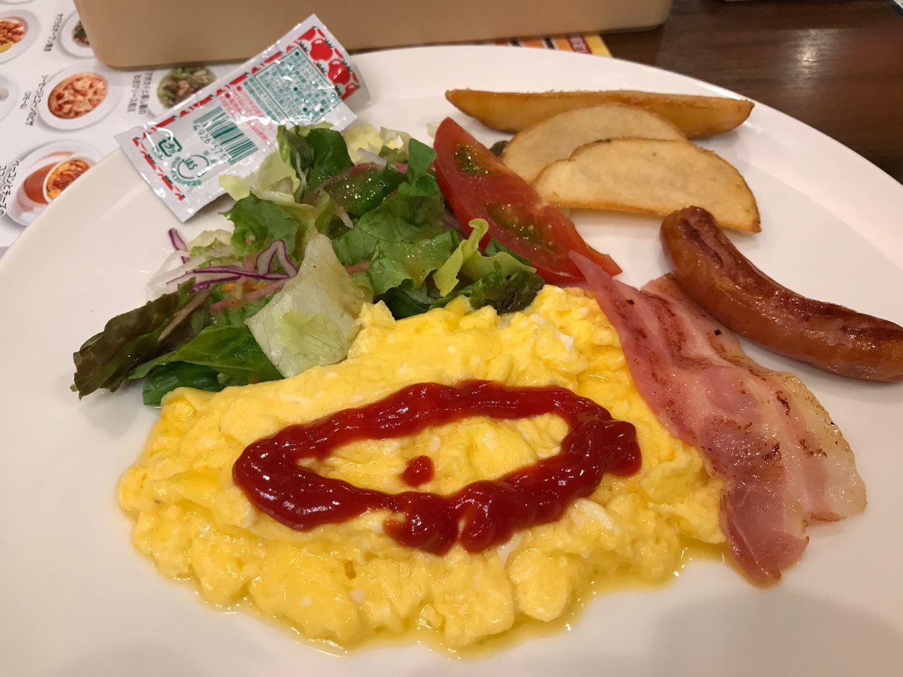 food and drink, food, plate, ready-to-eat, no people, indoors, freshness, close-up, fried egg, day