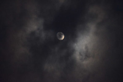 Low angle view of moon in sky