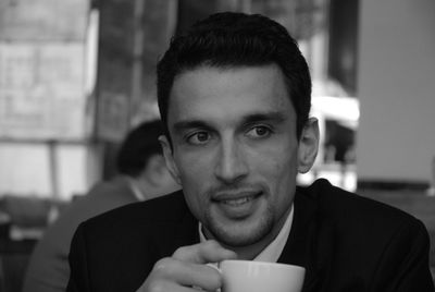 Close-up portrait of coffee cup