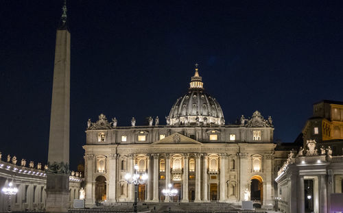 The basilica of san pietro in vatican at night