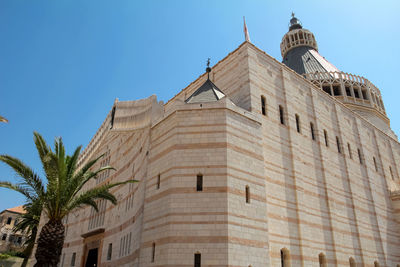 It was established over the site where the catholic tradition holds to be the house of virgin mary. 