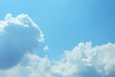 Low angle view of clouds in blue sky