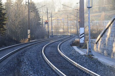Double track in rail traffic, tracks for mobility by rail
