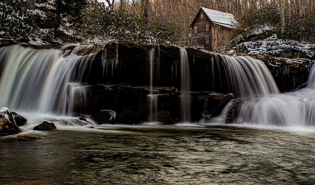 water, motion, waterfall, flowing water, long exposure, flowing, splashing, waterfront, beauty in nature, surf, scenics, nature, blurred motion, power in nature, forest, river, day, rock - object, idyllic, outdoors