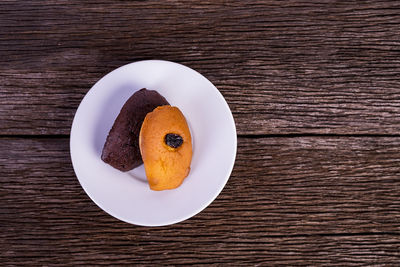 High angle view of dessert in plate on table