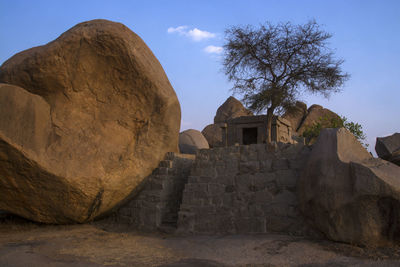 View of old ruin building against sky