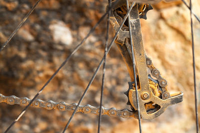 Close-up of rusty bicycle chain 