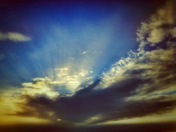 Low angle view of cloudy sky