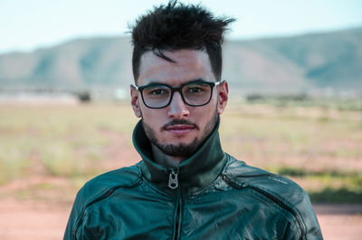 Portrait of young man wearing eyeglasses