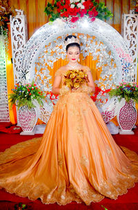 Portrait of a smiling young woman