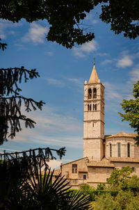 View of clock tower against sky