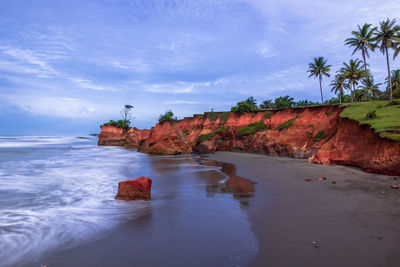 Beautiful morning view of indonesia. beautiful beach on a sunny morning