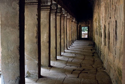 Architectural columns in angkor wat