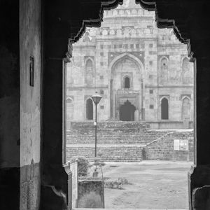 Mughal architecture inside lodhi gardens, delhi, india, beautiful architecture inside lodhi garden