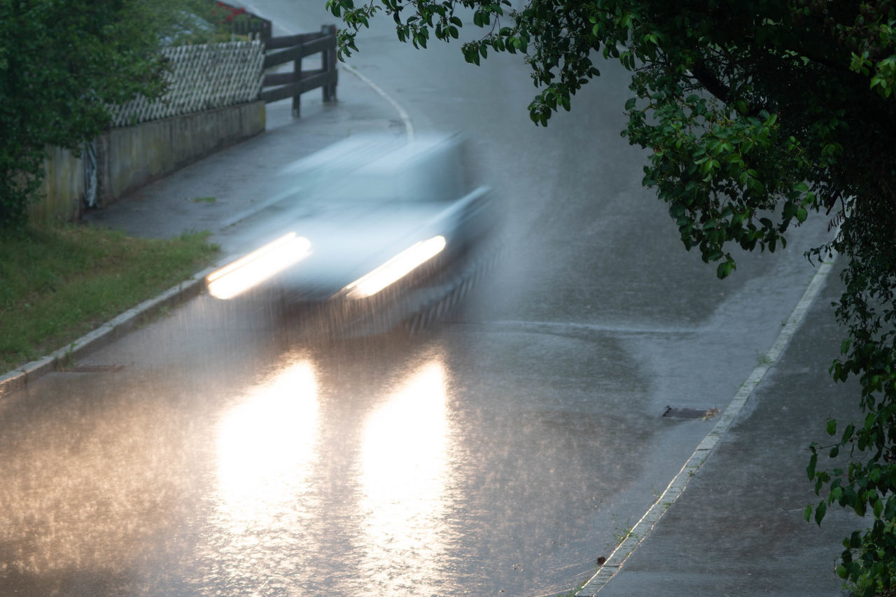 BLURRED MOTION OF BOAT IN WATER