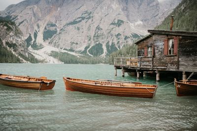 Scenic view of sea and mountains