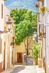 Idyllic town street in oropesa del mar, castellon, spain