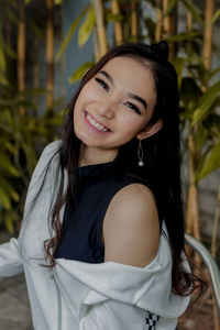 Portrait of a smiling young woman