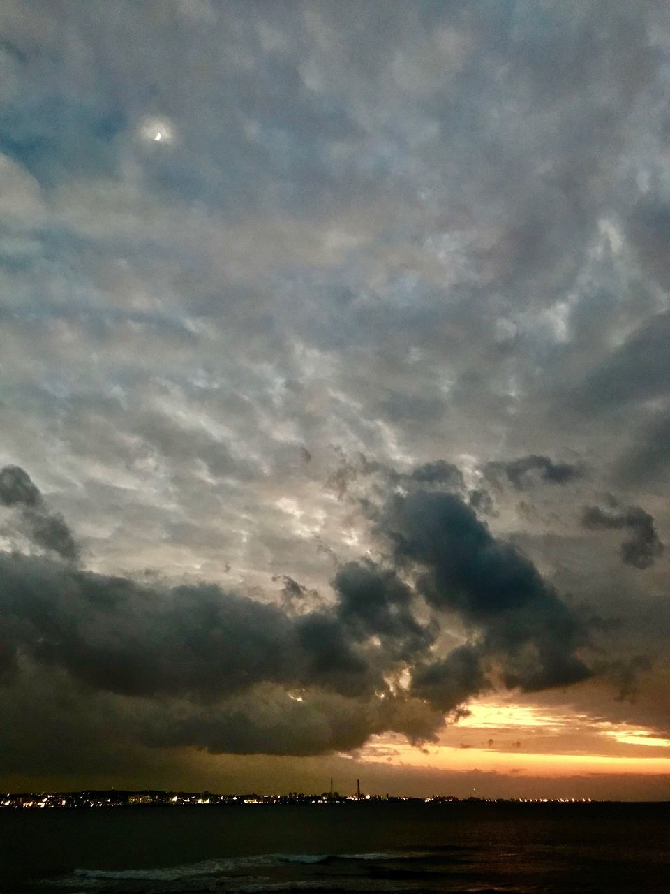 sky, sunset, cloud - sky, beauty in nature, nature, scenics, tranquility, tranquil scene, no people, outdoors, silhouette, water, sea, day