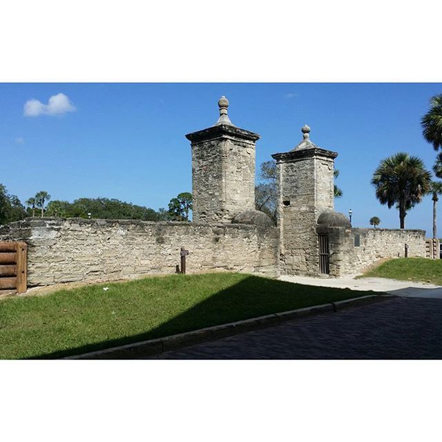 architecture, built structure, transfer print, building exterior, auto post production filter, sky, history, tree, grass, blue, tower, sunlight, church, religion, day, shadow, castle, clear sky, famous place