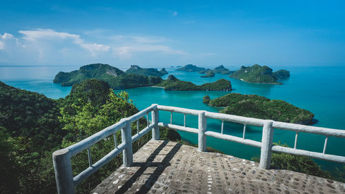 High angle view of tropical islands with emerald water. mu koh ang thong, near samui, thailand.