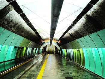 Illuminated tunnel